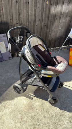 Snugride 35 click connect Baby stroller with car seat