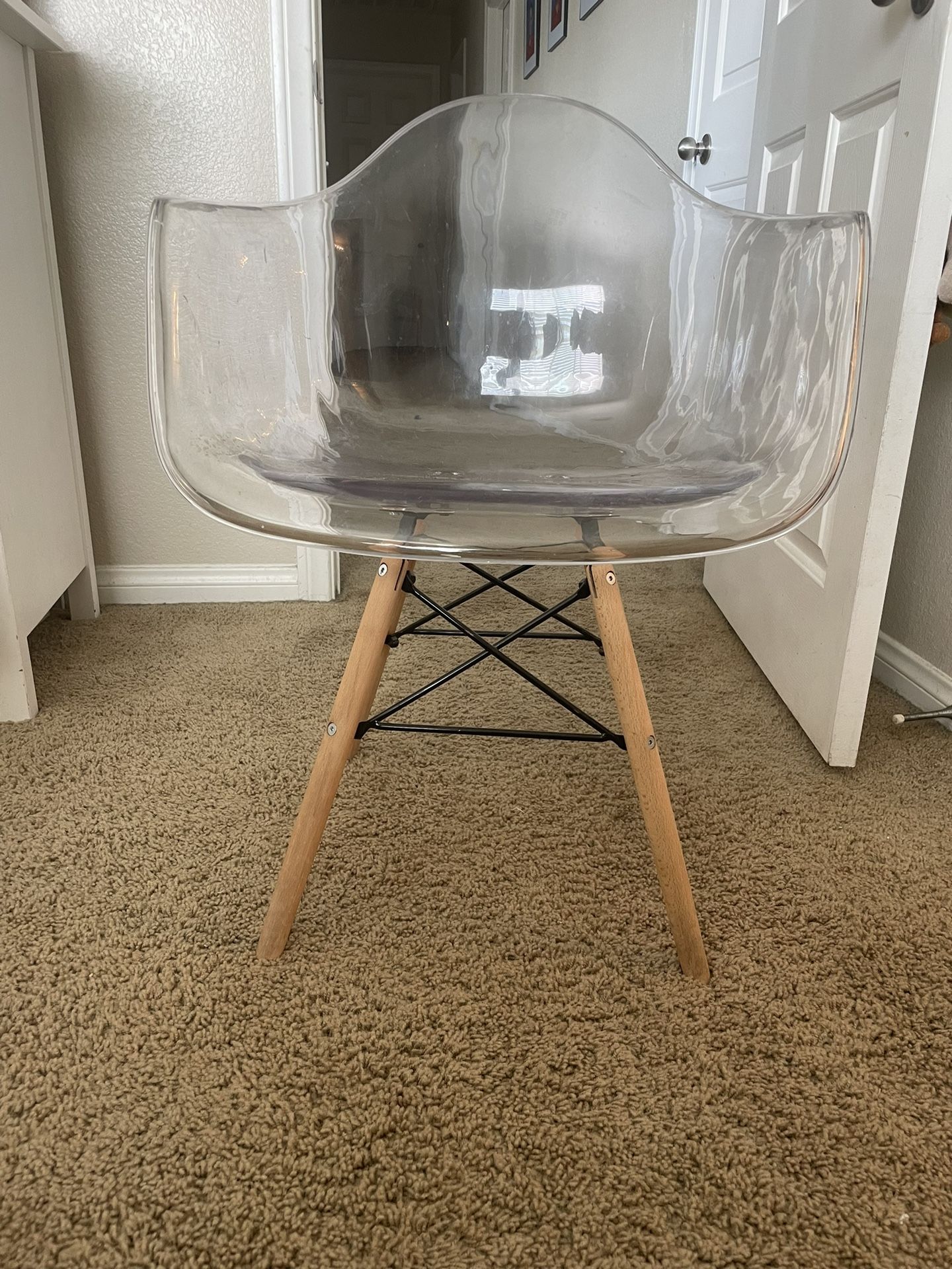 Clear Chair Wooden Legs 