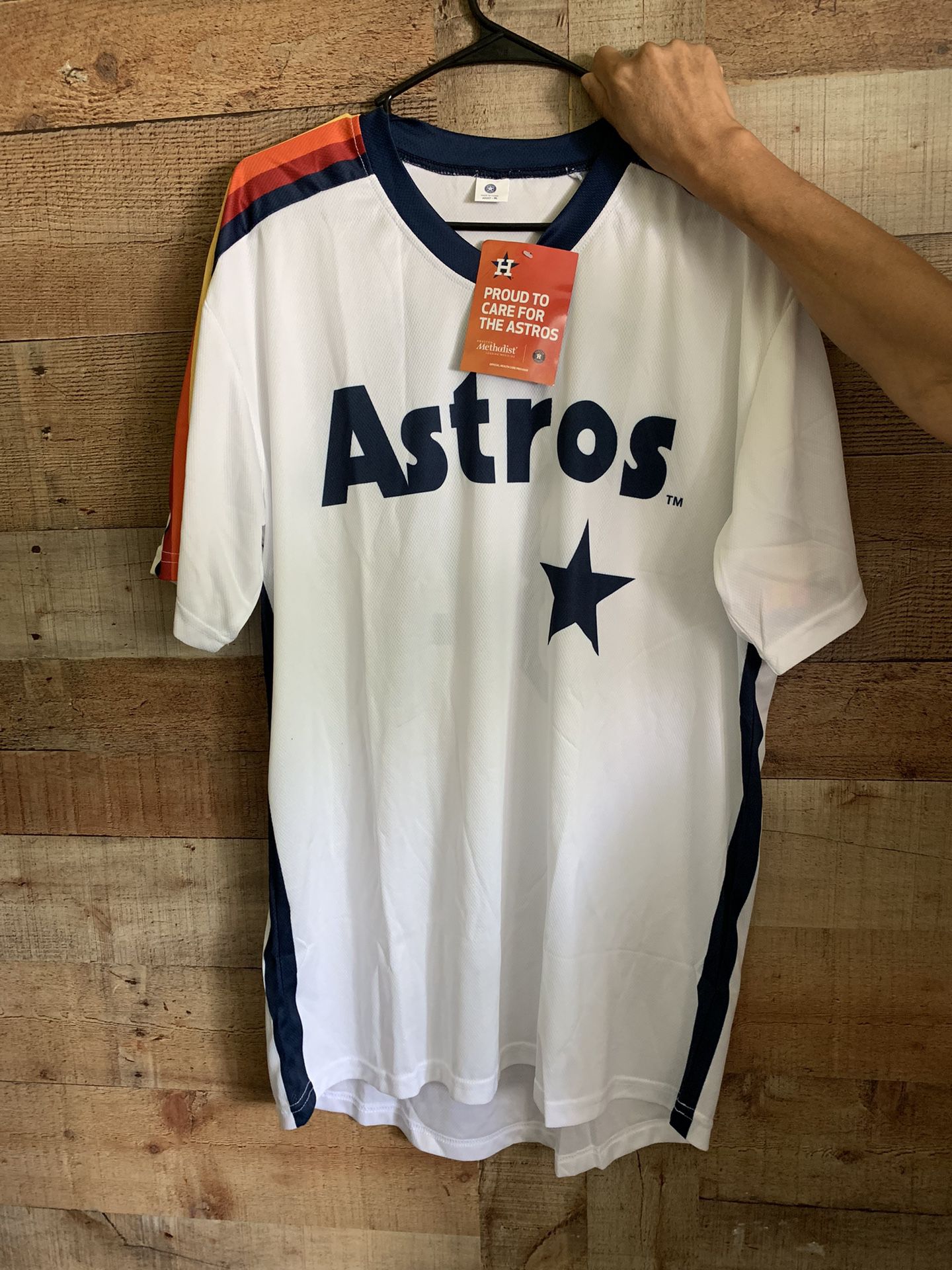Playera De Los Astros Nueva XL for Sale in Rosenberg, TX - OfferUp