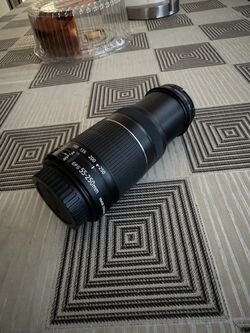 Canon EF-S 55-250mm Zoom Lens