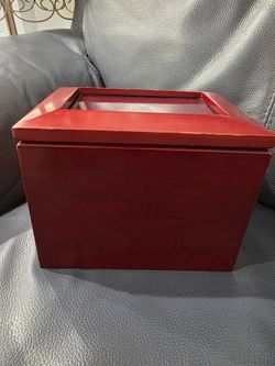 Jordan Mark 4 " x 6" Burgundy Wood Photo Storage Box