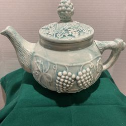 Vintage Ceramic Green Teapot w/Grape Design