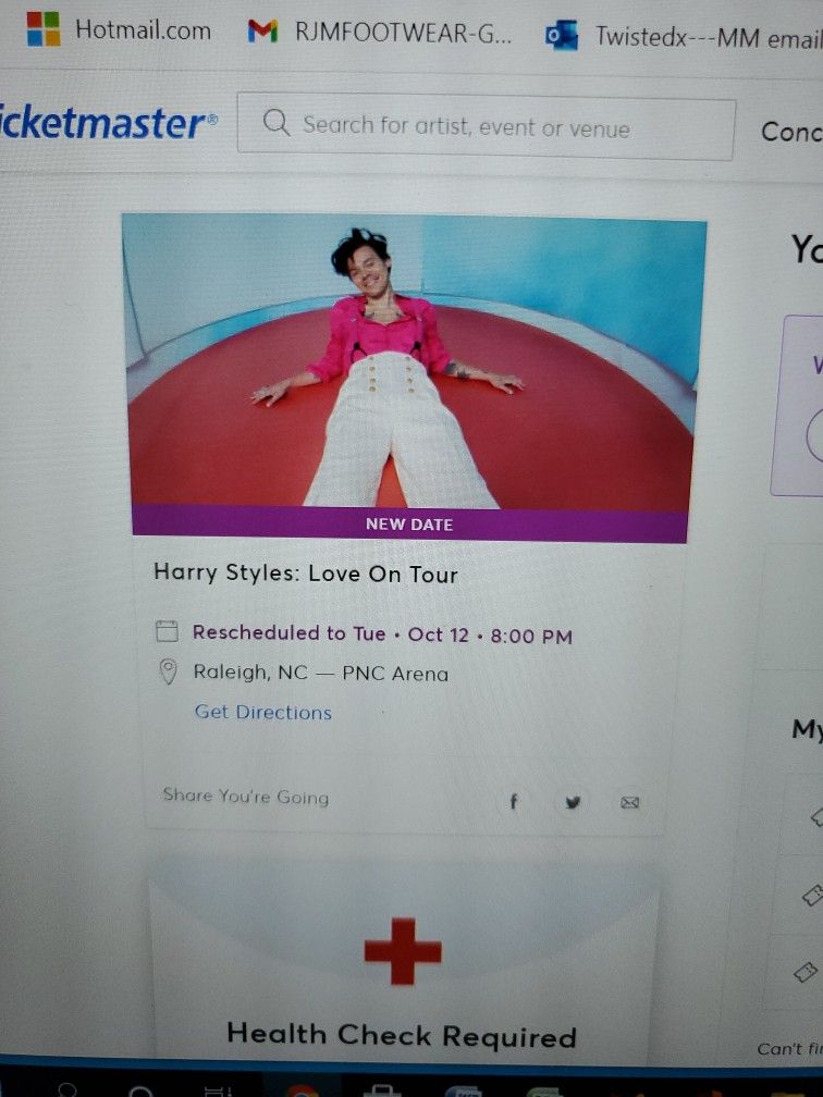 10/12--2 HARRY STYLES TICKETS !! GREAT SEATS !