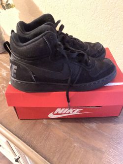 Nike Black Shoes