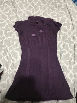 Cute girls /teen sweater size Small