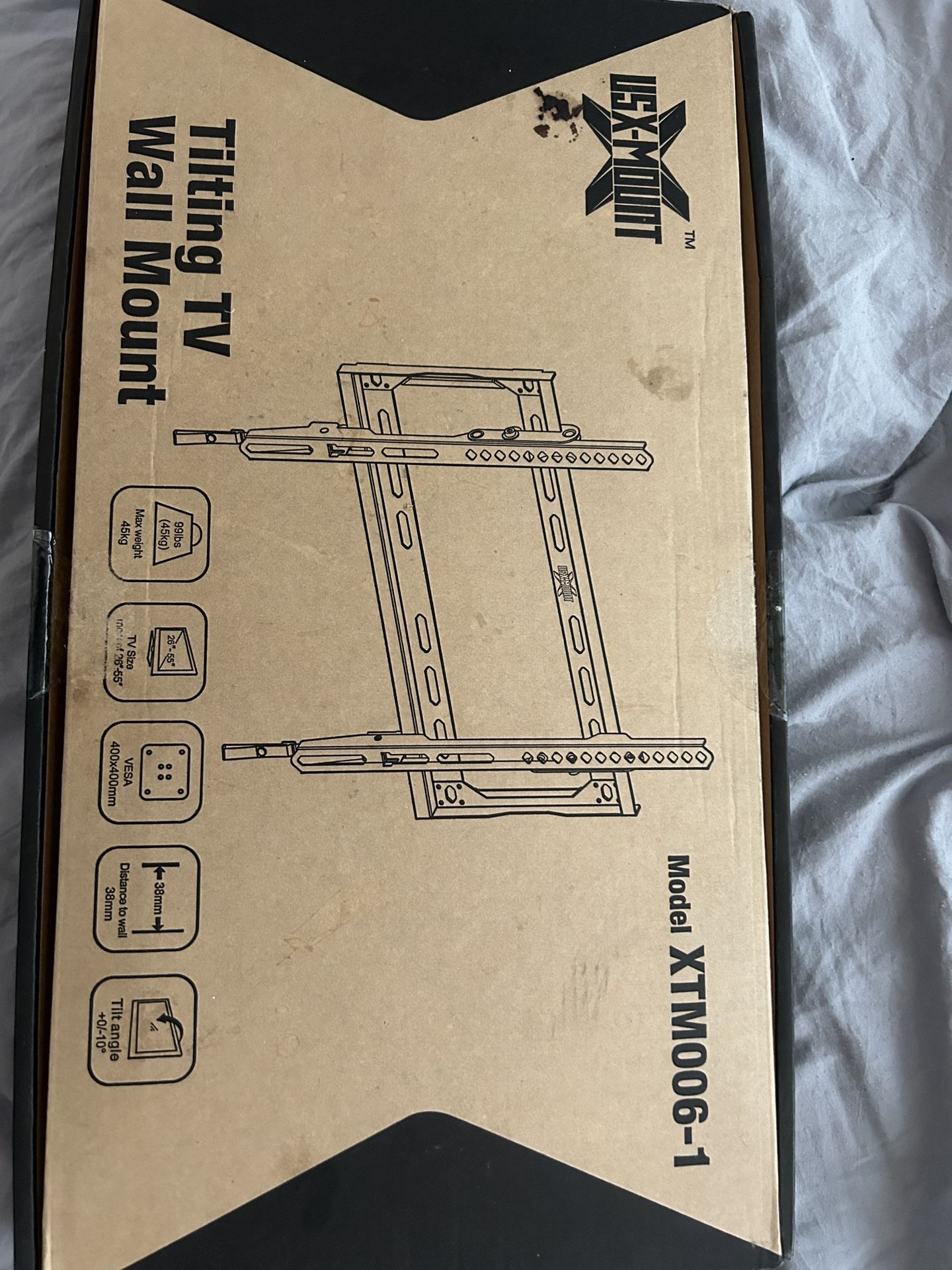 TV wall mount