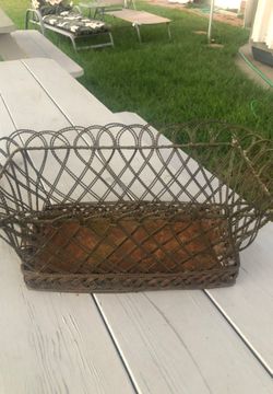 Wire basket