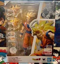 S.H. Figuarts Dragon Ball Z Super Saiyan 3 Son Goku
