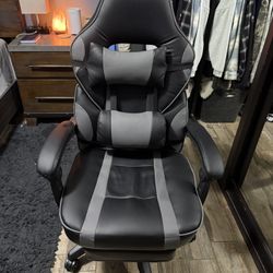 Rolling Recliner Gaming Chair 
