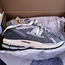 New Balance 1906R