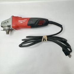 Milwaukee  6130-33 7.0 Amp 4-1/2"  Angle Grinder