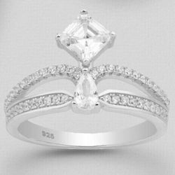 925 Sterling Silver Ring Decorated with CZ's Cubic Zirconium & Solitaire NEW 6/8
