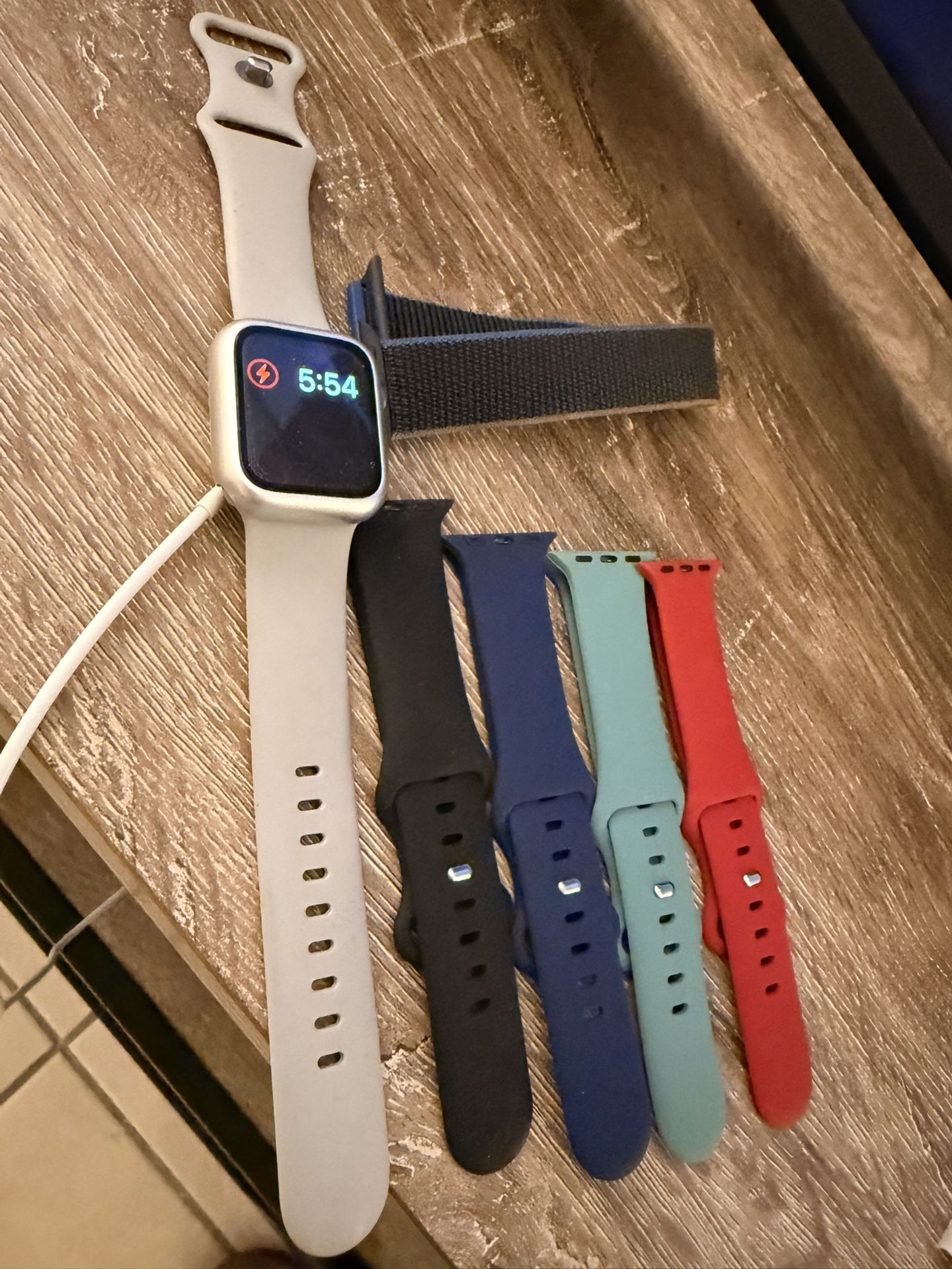 Apple Watch SE 1st Gen 40mm