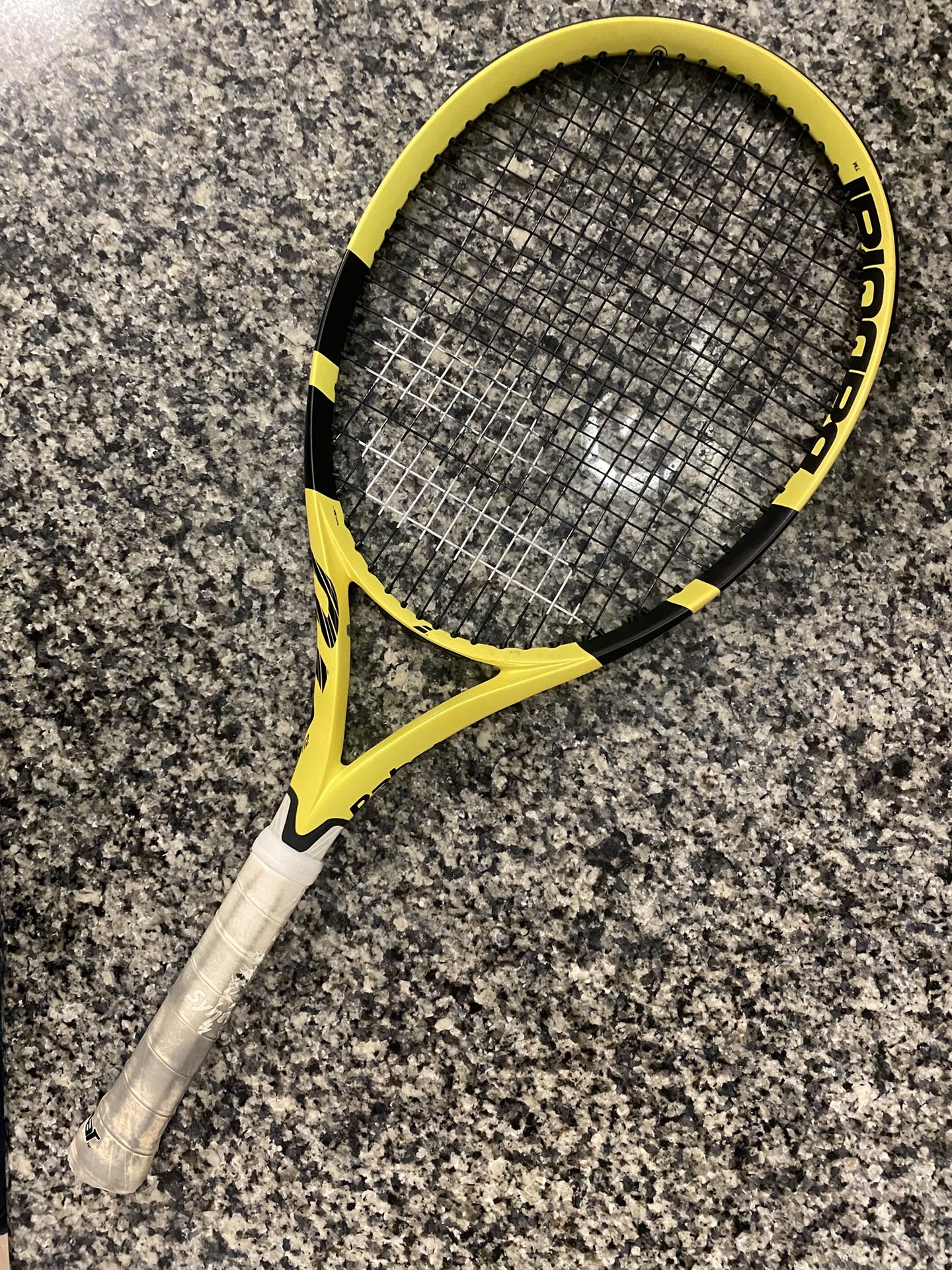 Tennis Racquet
