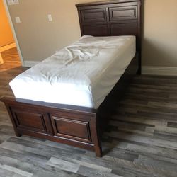 2Twin Bed Frame With Box Spring NO Mattress