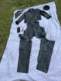 7 Piece Leather Riding Gear $200 OBO