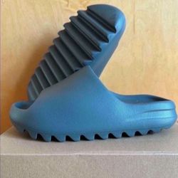 Adidas Yeezy Slide Slate Marine Men’s Size 8 ID2349 Brand New.