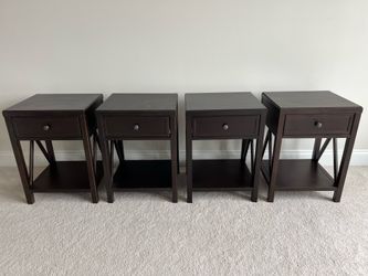 4 side tables with drawers