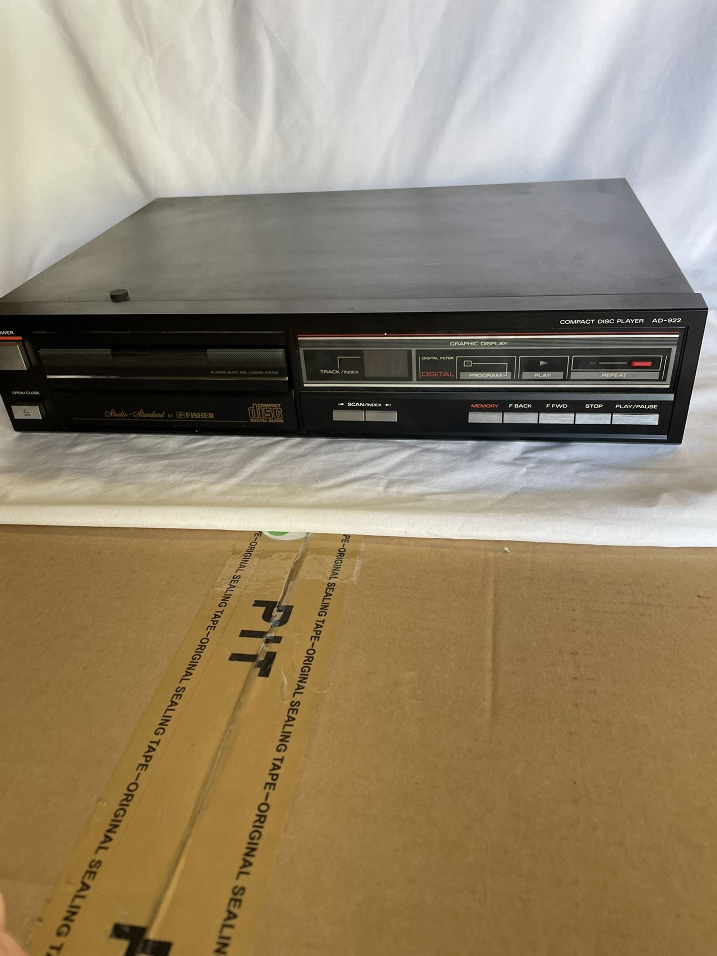 Fisher compact disc player A.D. – 922