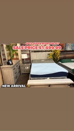 Queen 4pcs Bedroom Set 