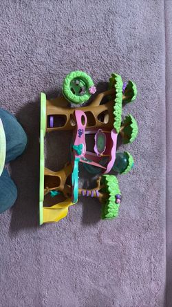 Littlest pet shop tree house! 2010 edition