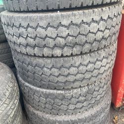 225/70/19.5 Toyo Tires
