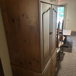 Armoire