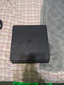 PS4(used and no controller)