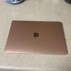 MacBook Air 13.3” 8GB 2020 Rose Gold