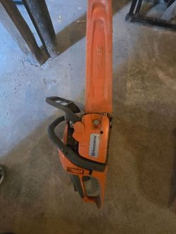 Husqvarna 440 chainsaw
