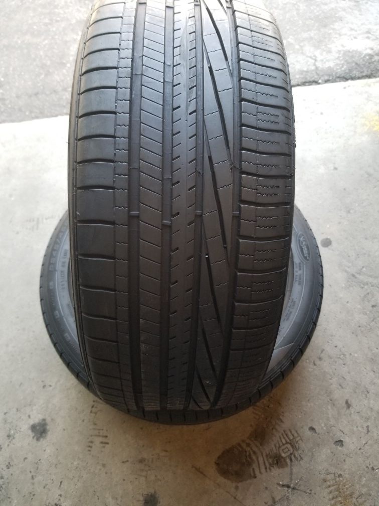 Used tires 245/45/19