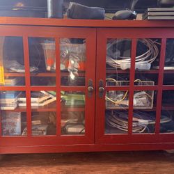 Entertainment Center/Tv Stand