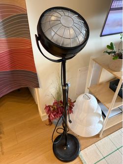 IKEA svartnora floor lamp