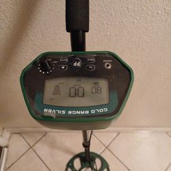 Metal detector 