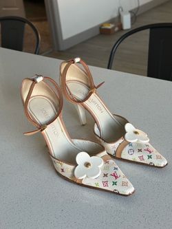 Genuine Louis Vuitton size 7 heels