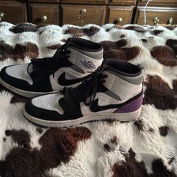 Purple Nike Air Jordan’s 
