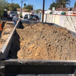 Free Dirt Will Delivery Near By