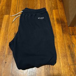 Black Milano sweatpants