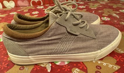 Reef Camas Shoes Size 10 1/2 $10
