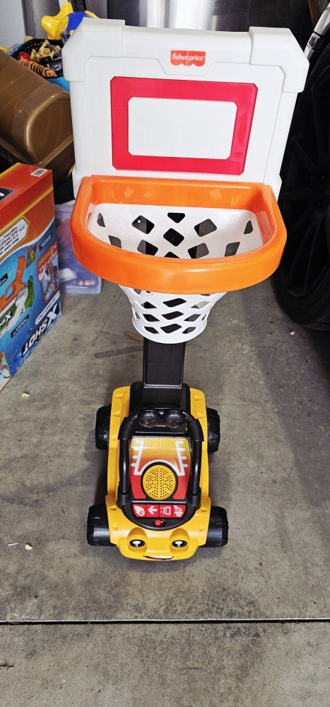 Fisher Price Electric Basketball Hoopster