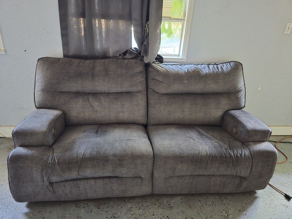 Sofa With Recliners
