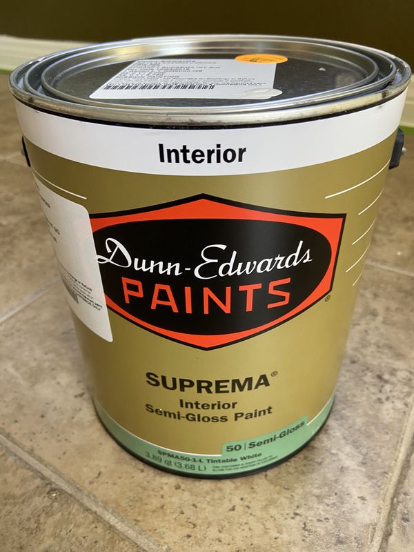Dunn Edwards Whisper White Paint for Sale in Corona, CA OfferUp