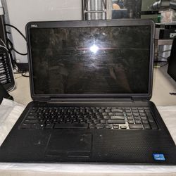 17-in Screen Dell Laptop Computer