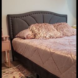 Queen Size Set Bed