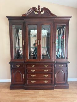 Traditional Solid Wood China Cabinet / Hutch size 83x70x5 in