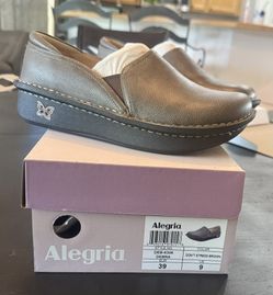Algeria Shoes