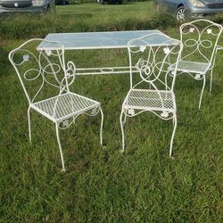 Awesome Vintage Salterini Iron Patio Set with Rare Wavy Textured Glass