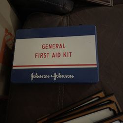 Vintage Johnson & Johnson General First Aid Kit 1960