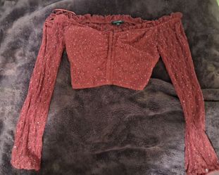 Lace burgundy top (small)