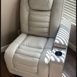 Recliner
